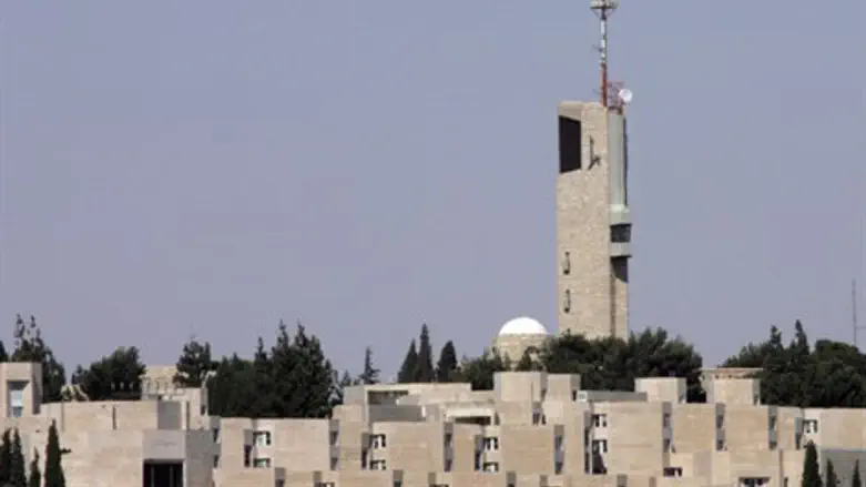 ללא מעבדות... האוניברסיטה העברית