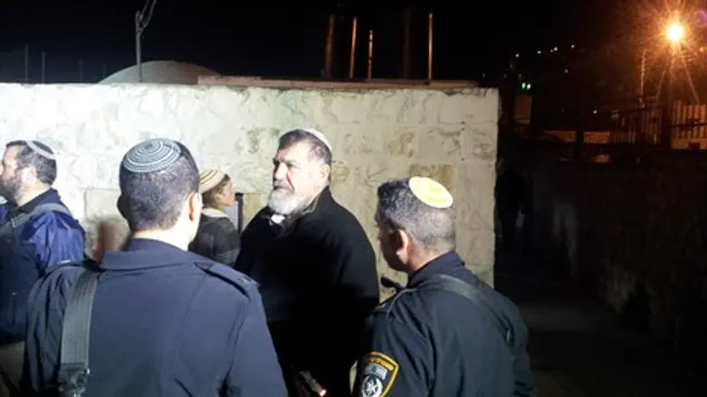 מסיקה בקבר יוסף