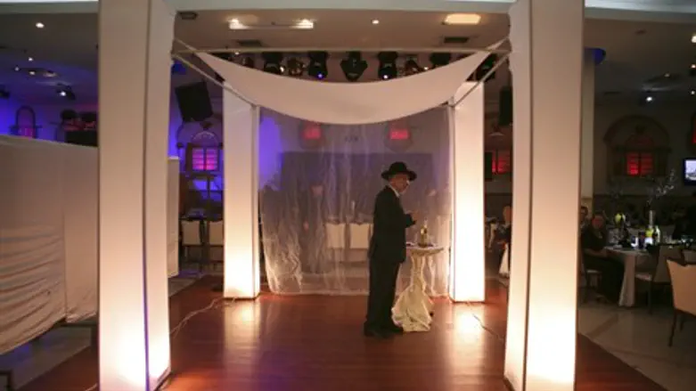 חופה. אילוסטרציה