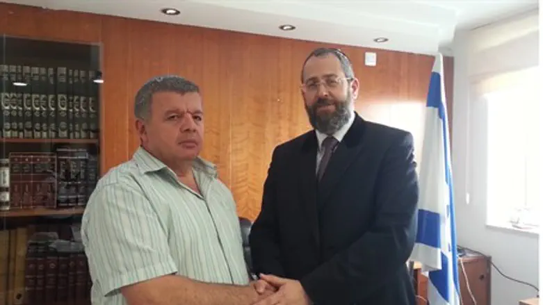 Kalfa with Rabbi Lau