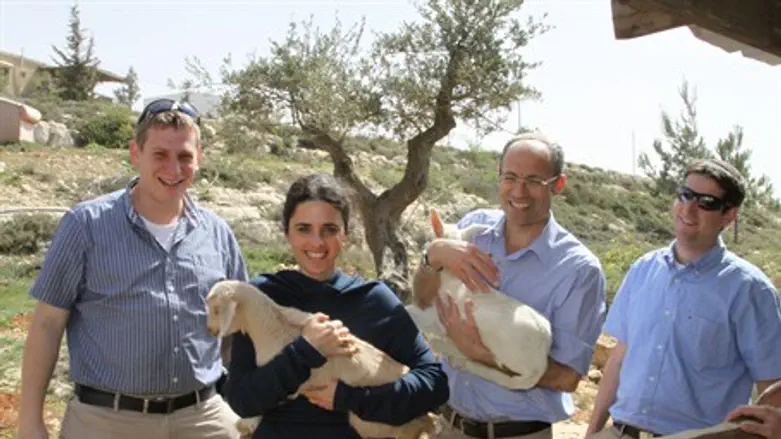 Айелет Шакед в Гуш-Эцион