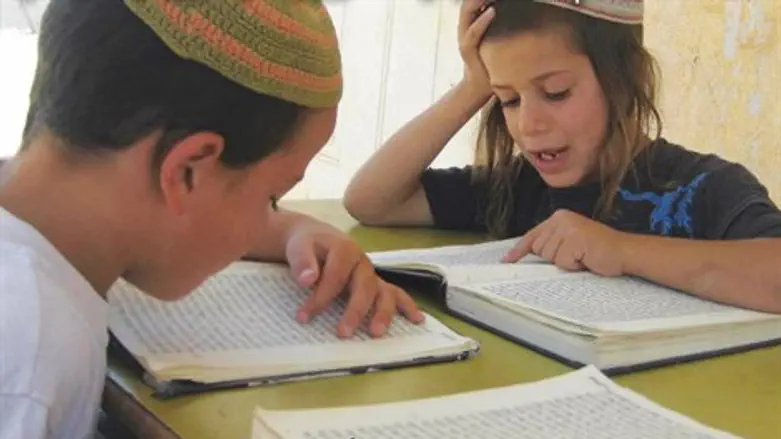 ת"ת בן פורת יוסף, יצהר