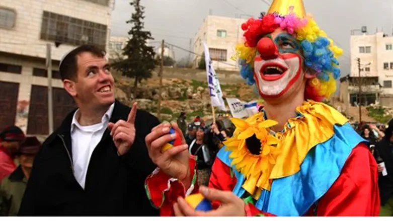 Purim in Hevron (file)
