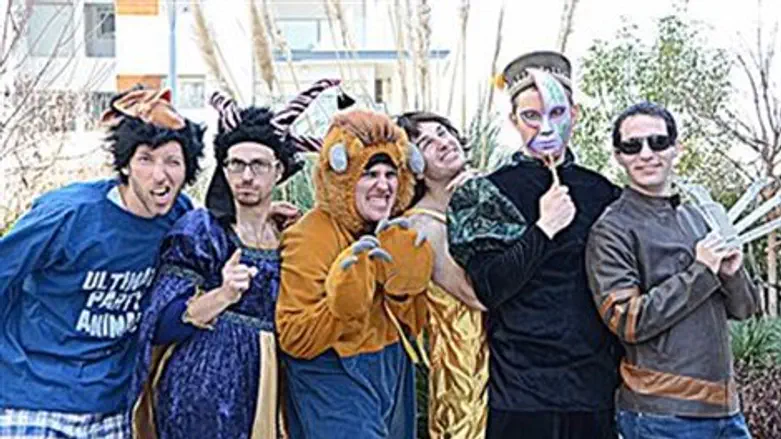 בצילומים לקליפ