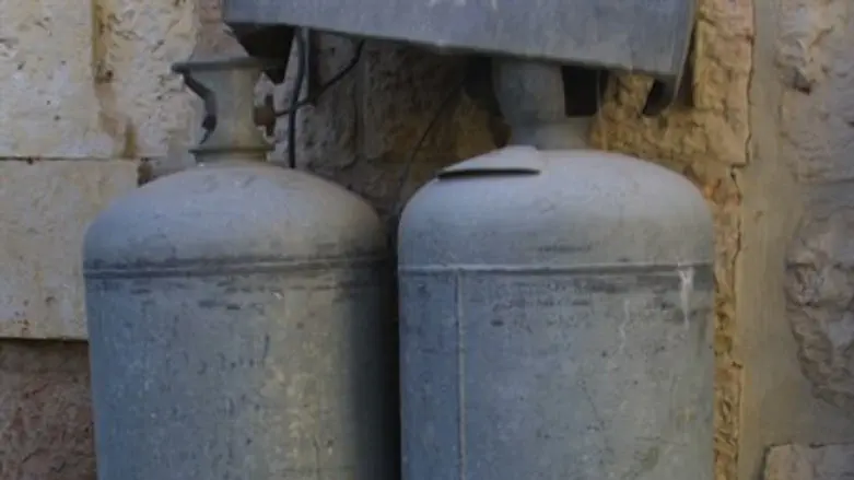 Газовые баллоны. Иллюстрация