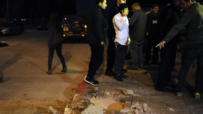 אזור נפילת רקטה, הערב