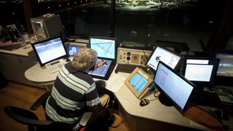 מגדל פיקוח בישראל