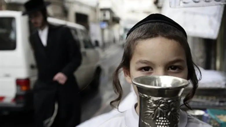 Elijah's cup - politically incorrect?