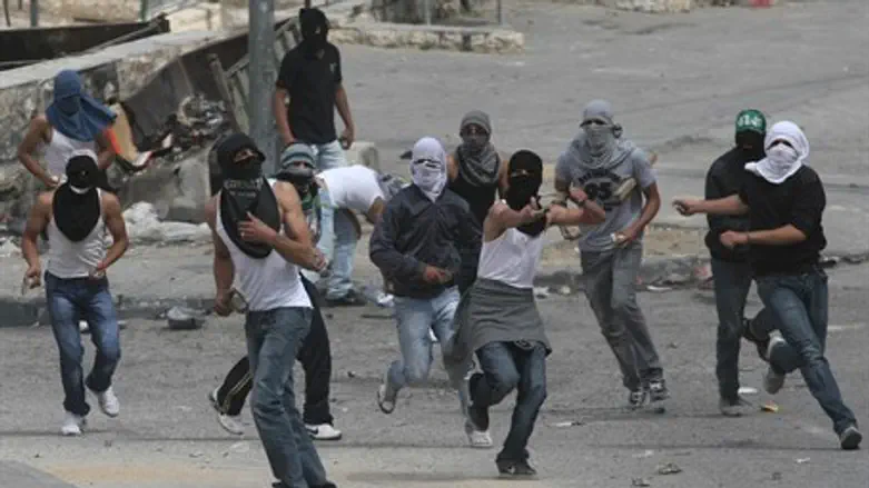 Арабские бесчинства в Иерусалиме Иллюстрация