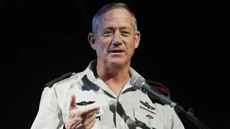 בני גנץ