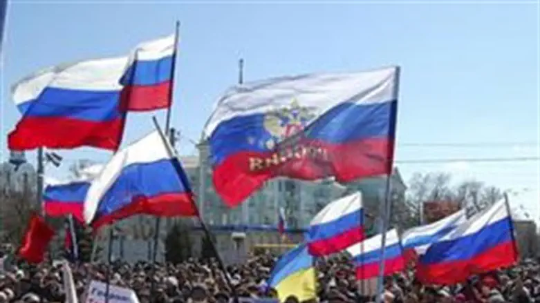 Пророссийский митинг в Луганске