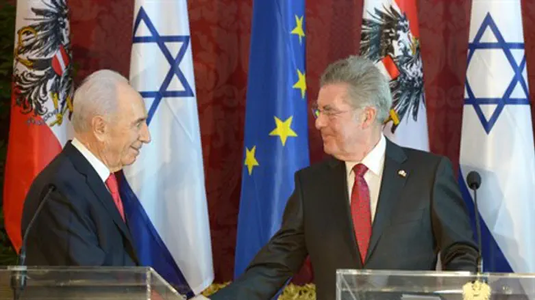 נשיא אוסטריה והנשיא פרס