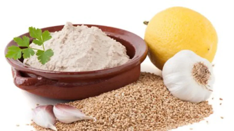 Tahini (illustration)