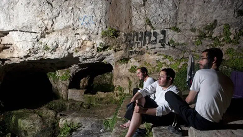 In desperate need of restoration: Pilgrims as the Tomb of Prophet Samuel