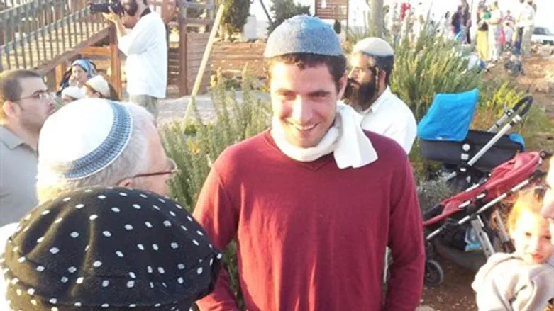 צביקי סטרוק