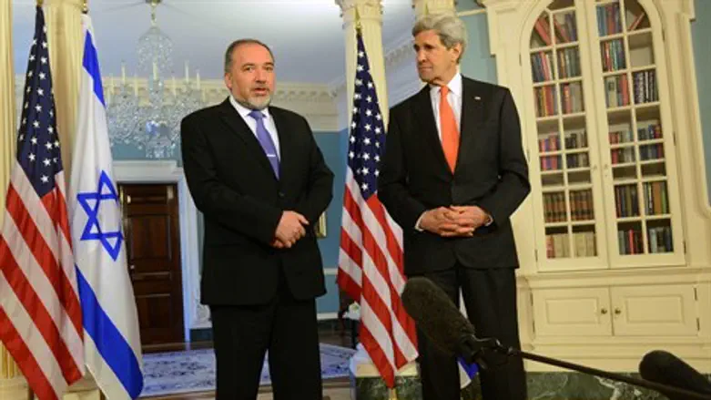 ליברמן וקרי