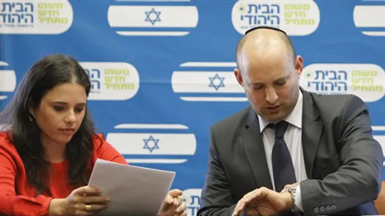 שר הכלכלה נפתלי בנט