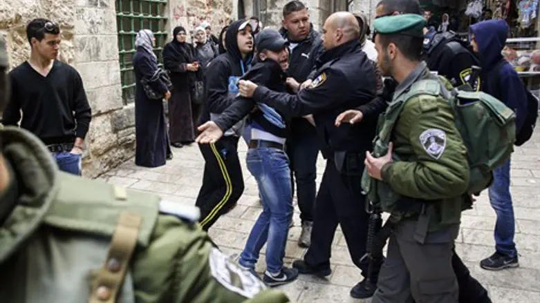 מהומות בהר הבית. ארכיון