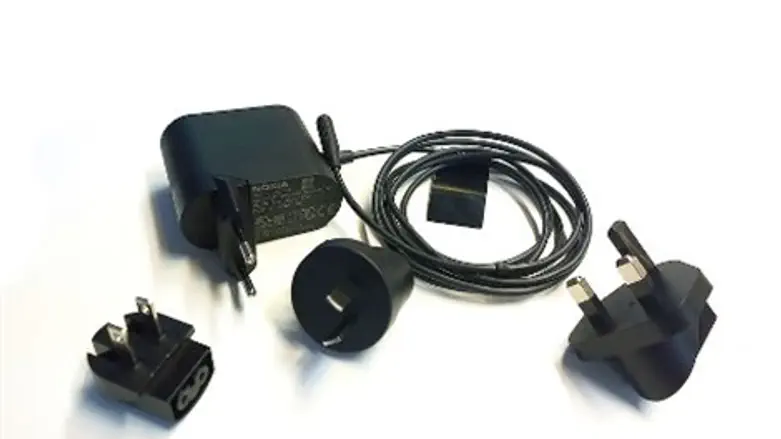 סכנת התחשמלות. המטען של ה-Lumia 2520