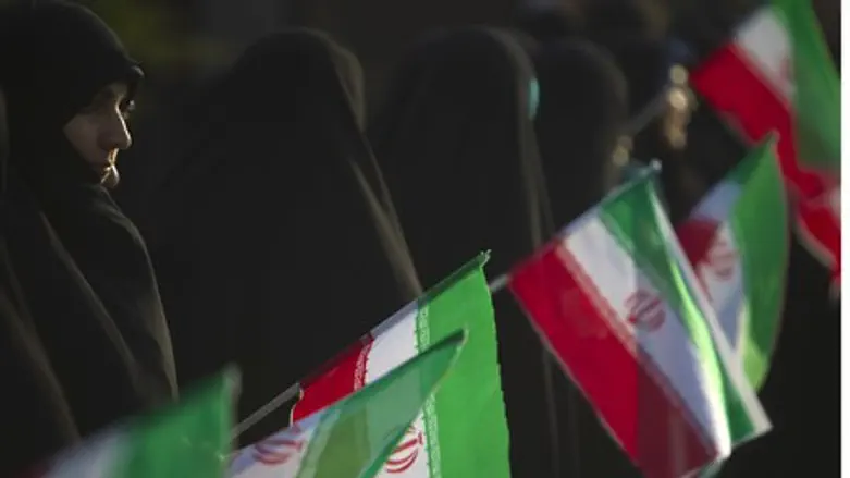 Women in Iran (illustrative)