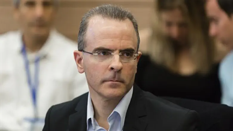 במוקד המחאה. הממונה על ההגבלים