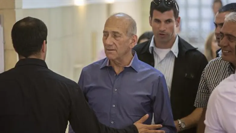 אהוד אולמרט בבית המשפט