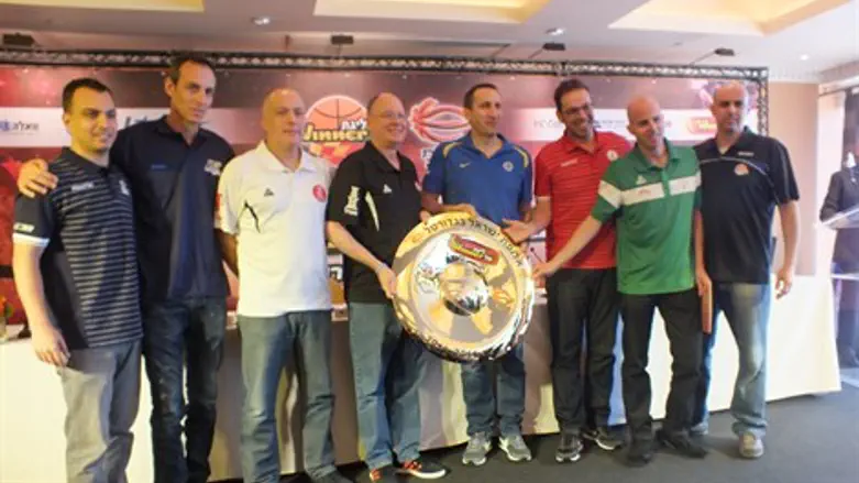 מי יוביל את קבוצתו לאליפות? מאמני הקבוצות עם