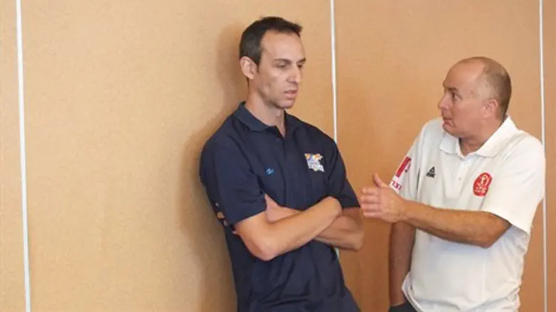 מי מהפועלים יצחק ראשון?