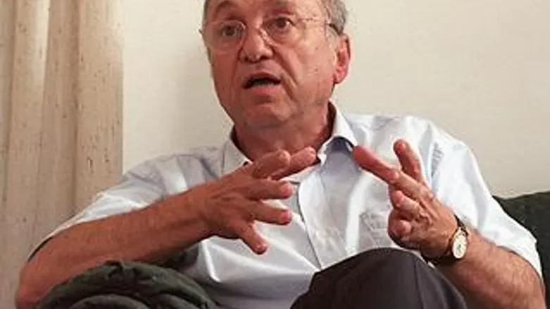 ניגוד עניינים. נאמן