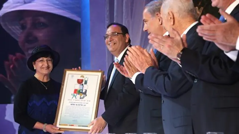 פרס ישראל לעדינה בר שלום