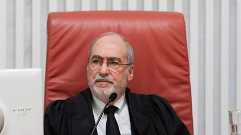 האם גרוניס עמד בציפיות של מי שטרח שיוכל להיות נשיא בית המשפט העליון? תלוי מה היו הציפיות