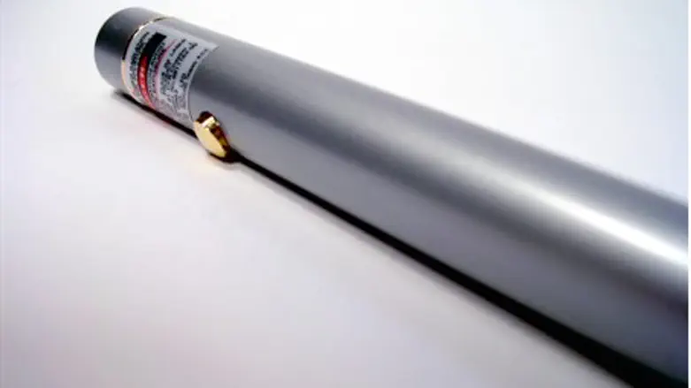 Laser pointer (illustration)