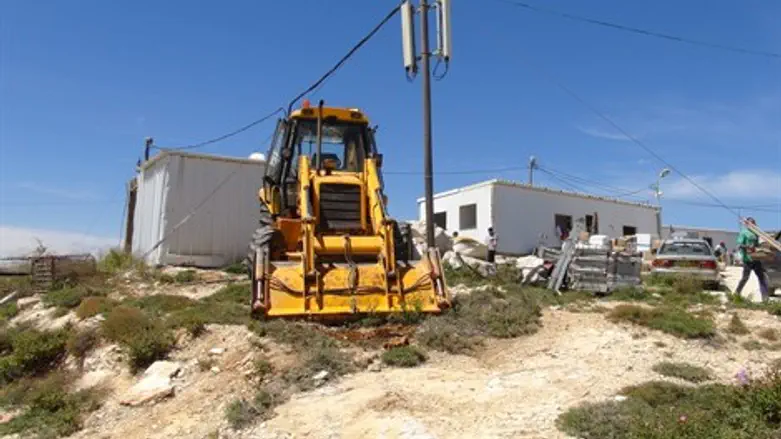 נערכים. גבעת אסף