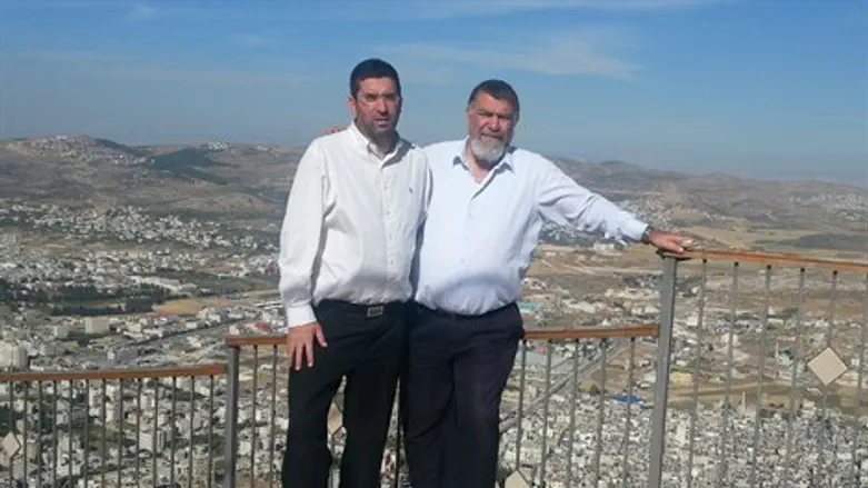 וורצמן ומסיקה במצפה יוסף