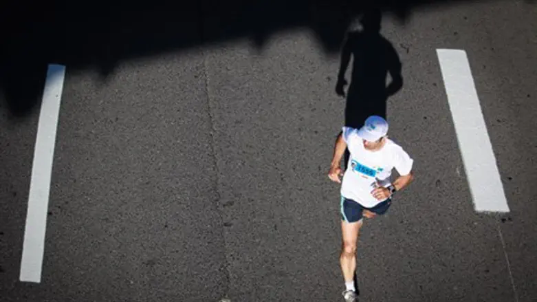 לרוץ למען השלום