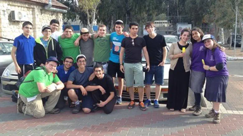 חניכים בבוקר המסע