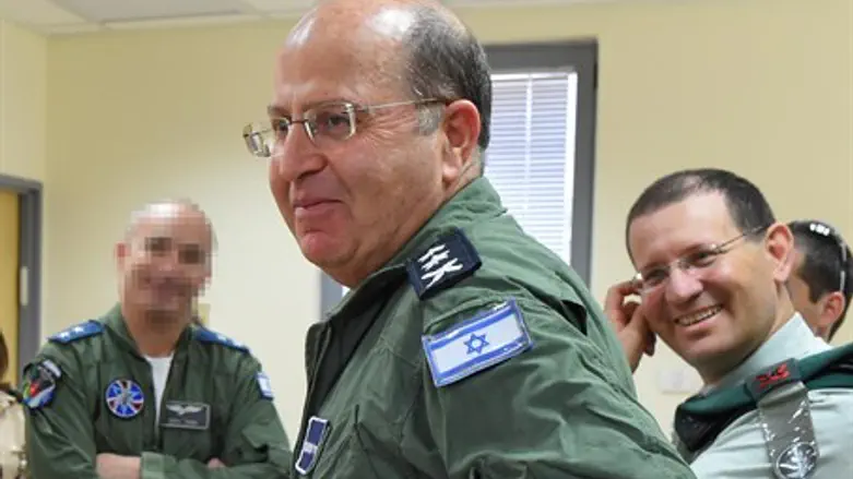 Моше (Буги) Яалон