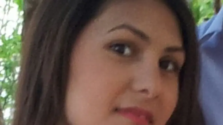 אמינוב בת אל