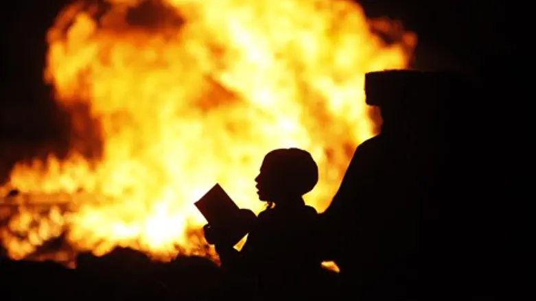 Lag Baomer bonfire in Jerusalem (illustrative