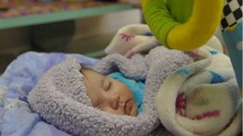 טעימות החל מגיל ארבעה חודשים