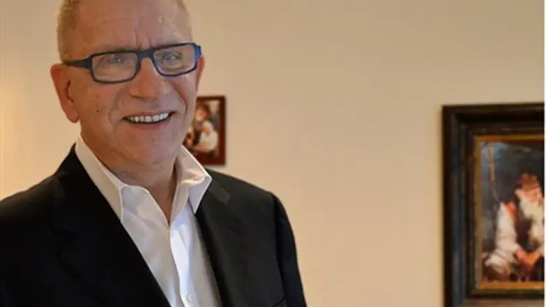 Dr. Moshe Finkelman
