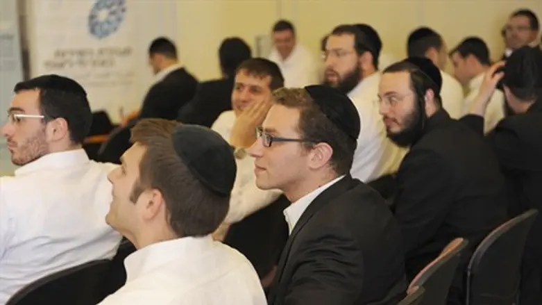 לא יקבלו. מתנדבים חרדים בשירות האזרחי