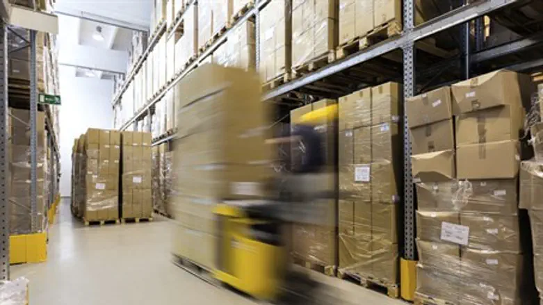 Are deliveries being lkept from Judea and Sam