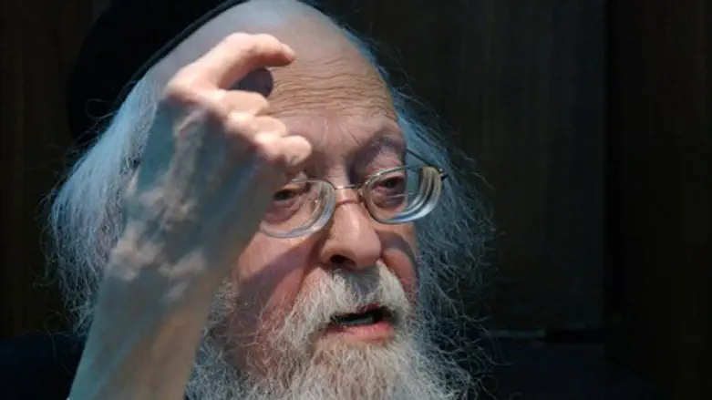 התיר? הרב אלישיב