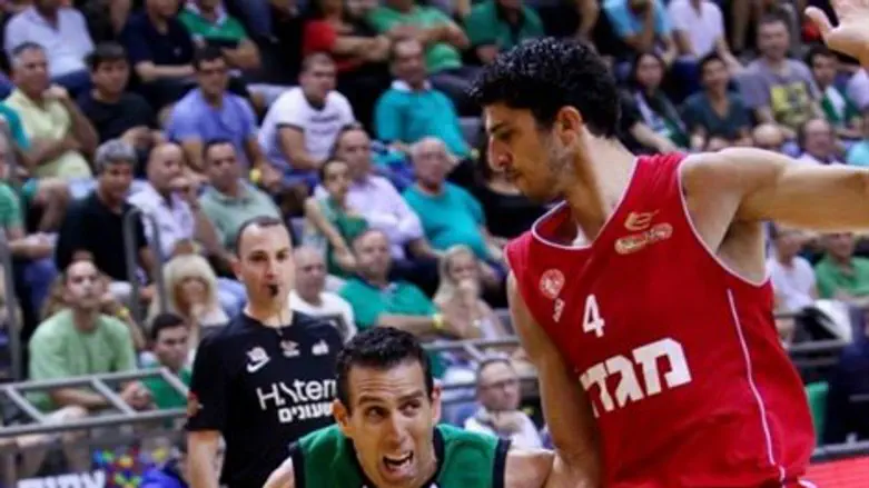 אליהו. כבר לא ישמור על רוט העונה