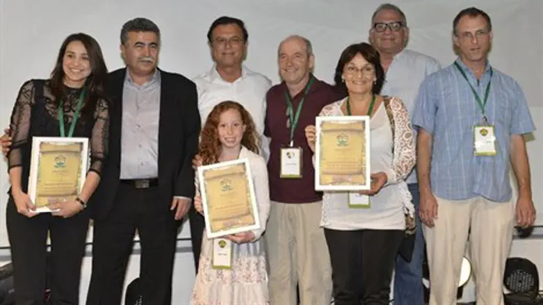 גיבורי הסביבה