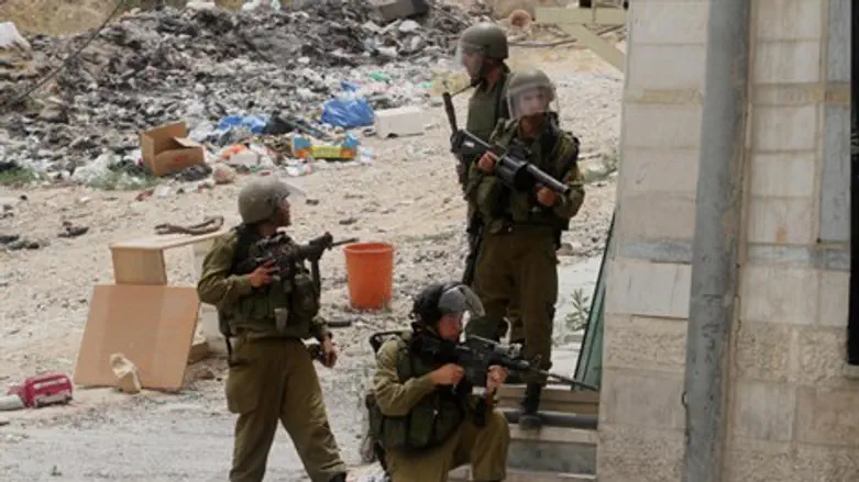 חיילים טרור צה"ל ירי לוחמים סדר ערבים