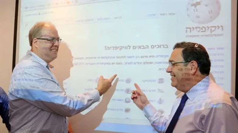 שר החינוך ואורחו