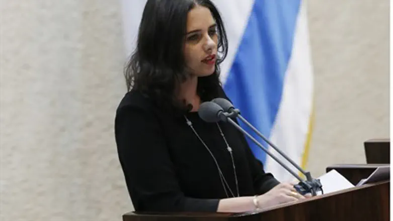 Айелет Шакед