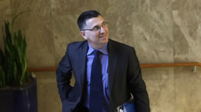 משנה כיוון? סער